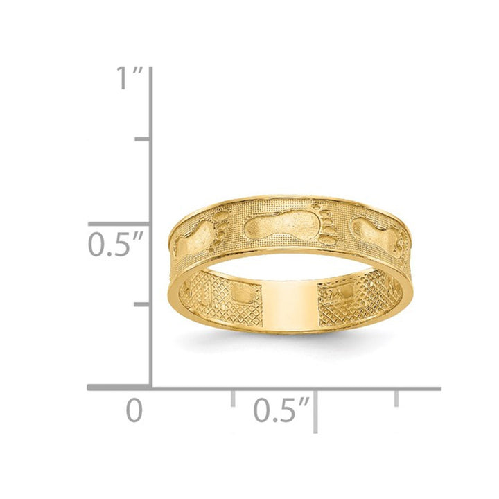 Footprints in the Sand Band Ring in 14K Yellow Gold Image 2
