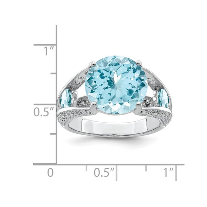 Large 7.40 Carat (ctw) Swiss Blue Topaz Ring in Sterling Silver Image 3