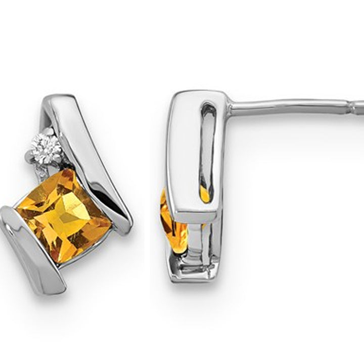 2/3 Carat (ctw) Citrine Cushion-Cut Post Earrings in 10K White Gold Image 1