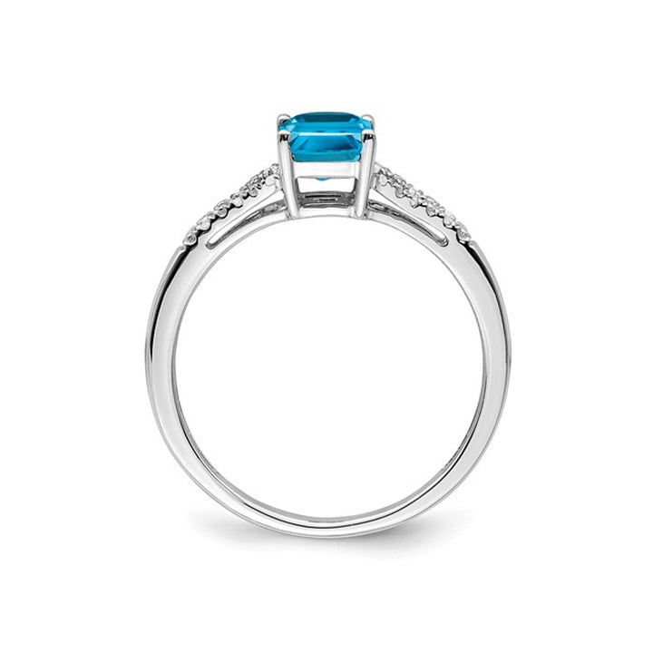 7/8 Carat (ctw) Emerald-Cut Swiss Blue Topaz Ring in 14k White Gold Image 2