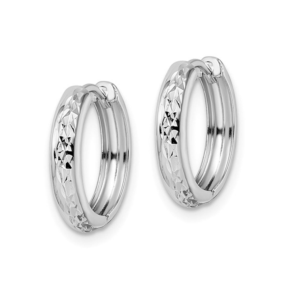 14K White Gold Polished Hoop Earrings (3.00mm Thick) Image 2