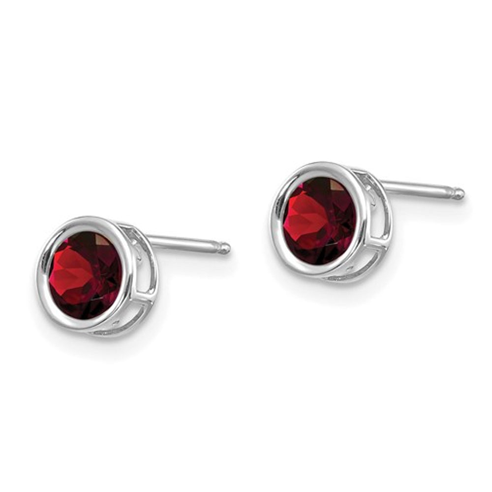 1.25 Carat (ctw) Garnet Solitaire Earrings in 14K White Gold Image 3