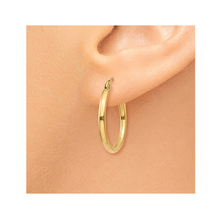 Classic Hoop Earrings in 14K Yellow Gold 2mm Image 3