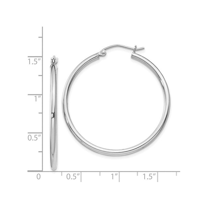 Medium Hoop Earrings in Sterling Silver 1 1/4 Inch (2.0mm) Image 3