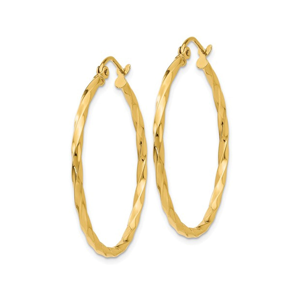 Large Twist Hoop Earrings in 14K Yellow Gold 1 1/4 Inch (2.00 mm) Image 4