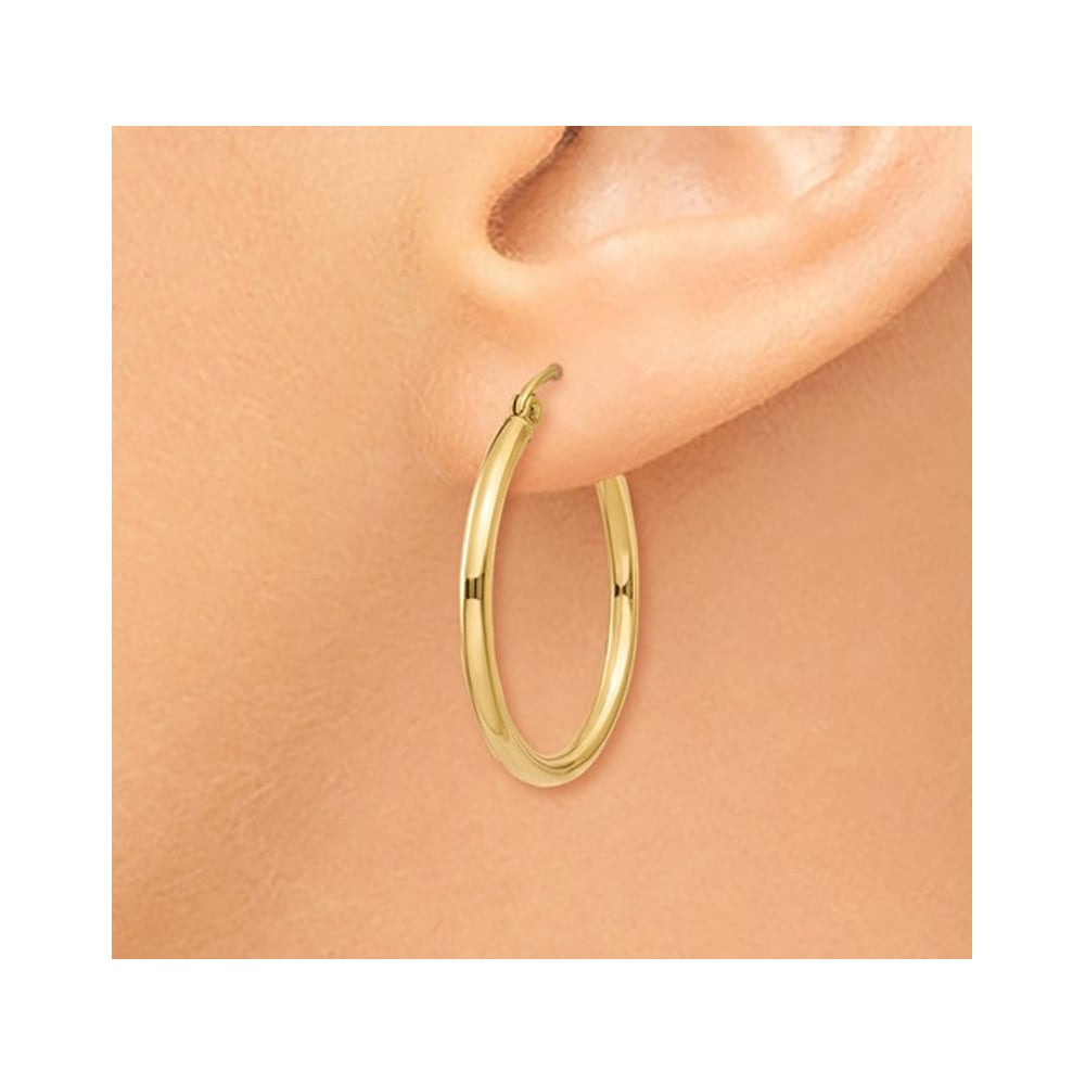 Small Hoop Earrings in 14K Yellow Gold 1 Inch (2.00 mm) Image 4