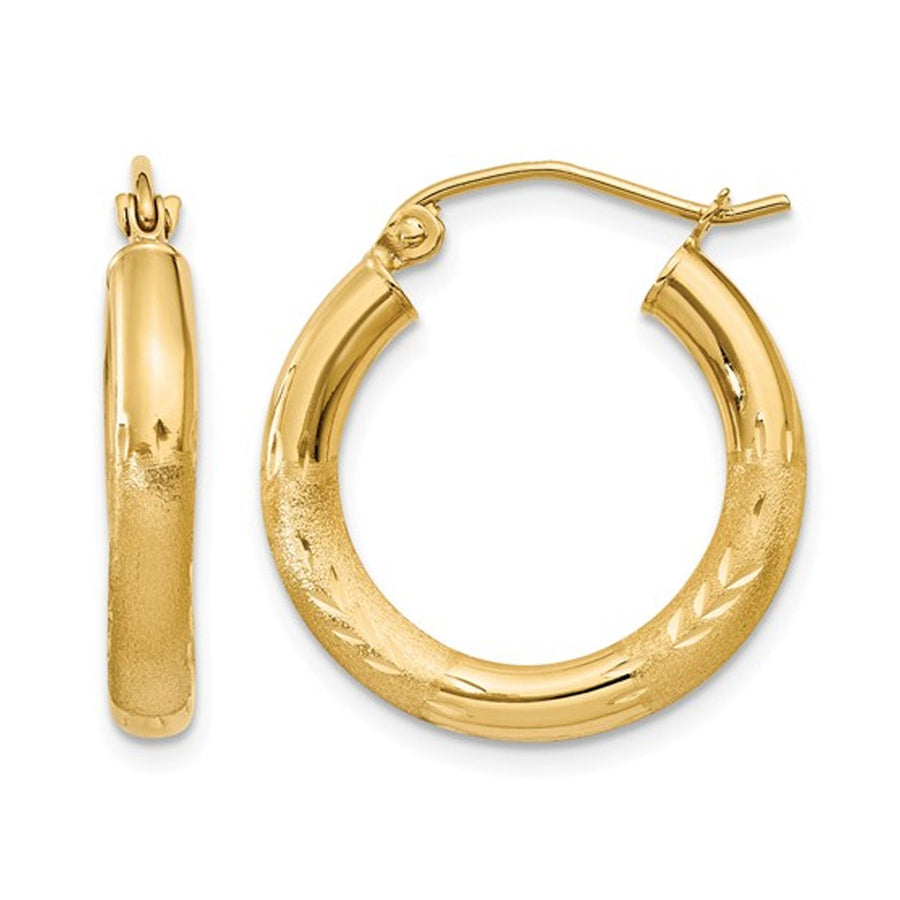 14K Yellow Gold Small Satin and Diamond Cut Hoop Earrings 3/4 Inch (3.00 mm) Image 1