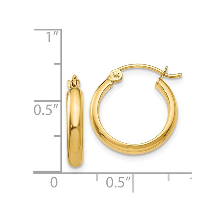 Small Hoop Earrings in 14K Yellow Gold 1/2 Inch (2.75 mm) Image 2