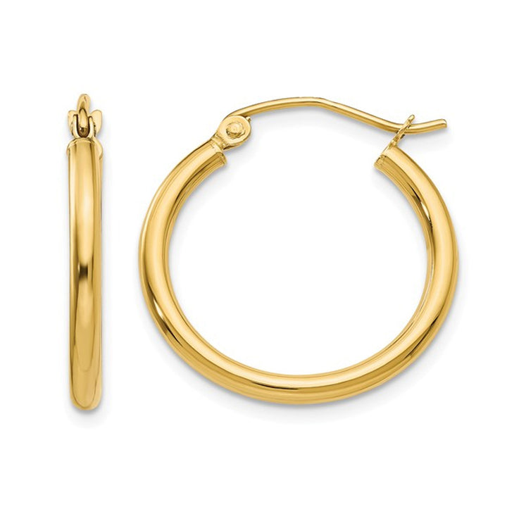 Small Hoop Earrings in 14K Yellow Gold 3/4 Inch (2.00 mm) Image 1