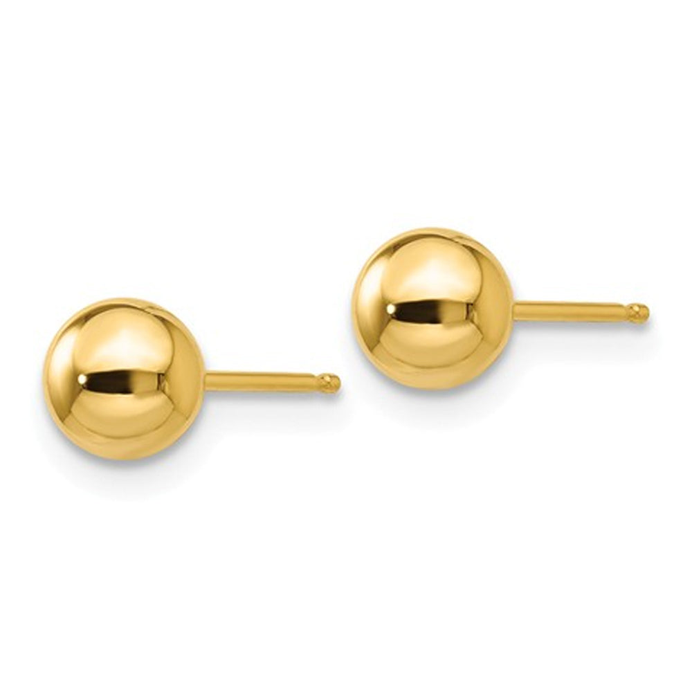 14K Yellow Gold Gold 5mm Button Ball Stud Earrings Image 3