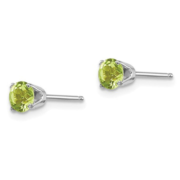 Peridot Solitaire Earrings 3/5 Carat (ctw) in 14K White Gold Image 3