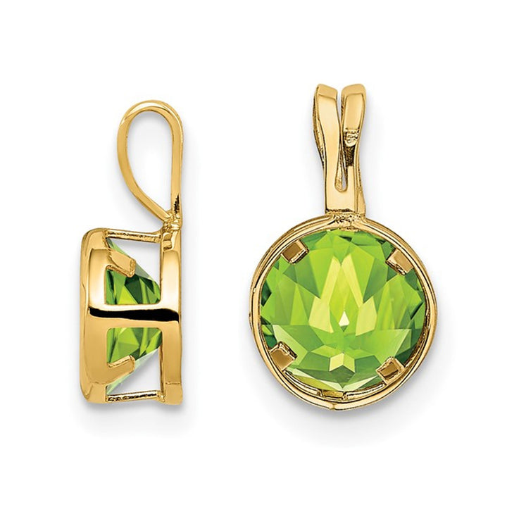 9/10 Carat (ctw) Peridot Solitaire Pendant Necklace in 14K Yellow Gold with Chain Image 2