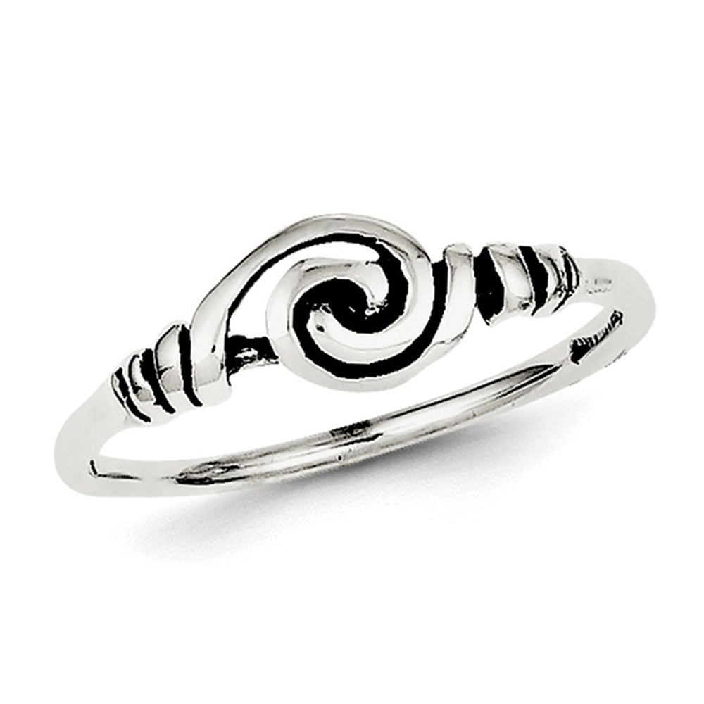 Ladies Antiqued Swirl Ring in Sterling Silver Image 4