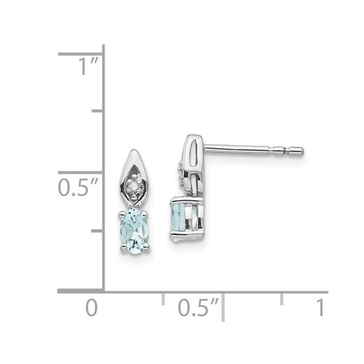 14K White Gold Aquamarine Earrings 2/5 carat (ctw) Image 3