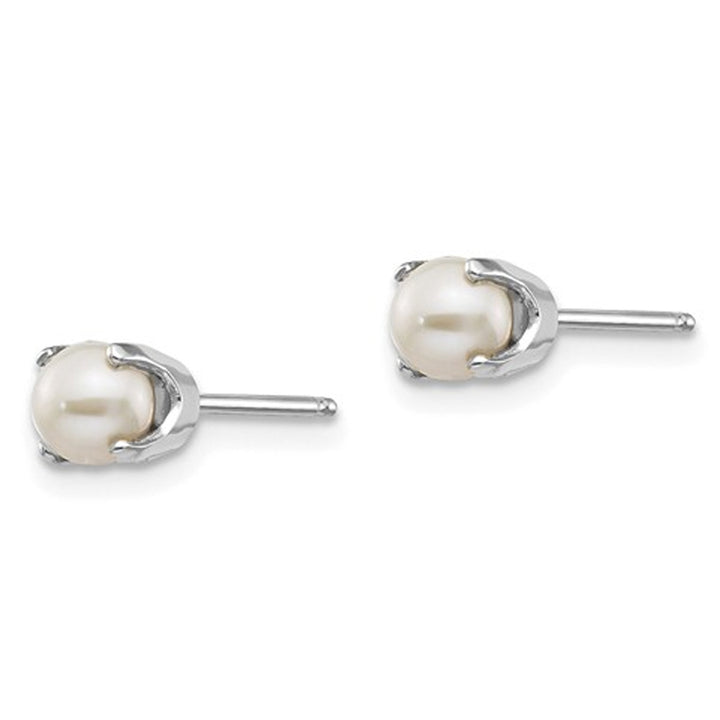 14K White Gold Freshwater Cultured White Pearl 4mm Solitaire Stud Earrings Image 3