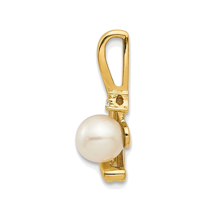 White Freshwater Cultured Pearl 5mm Pendant Necklace in 14K Yellow Gold with Chain Image 3