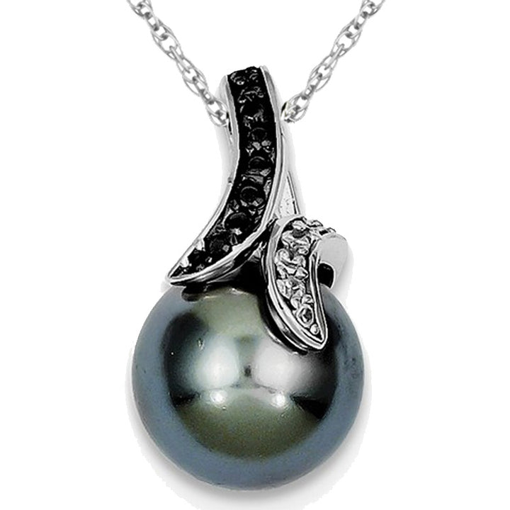 Gray Freshwater Cultured Pearl Pendant Necklace in Sterling Silver with Chain Image 1