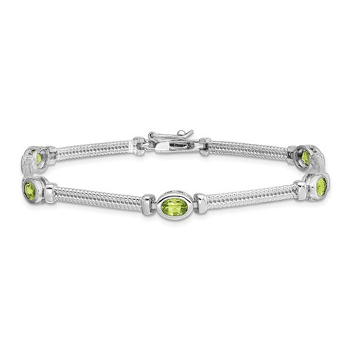 2.50 Carat (ctw) Green Peridot Bracelet in Sterling Silver Image 1