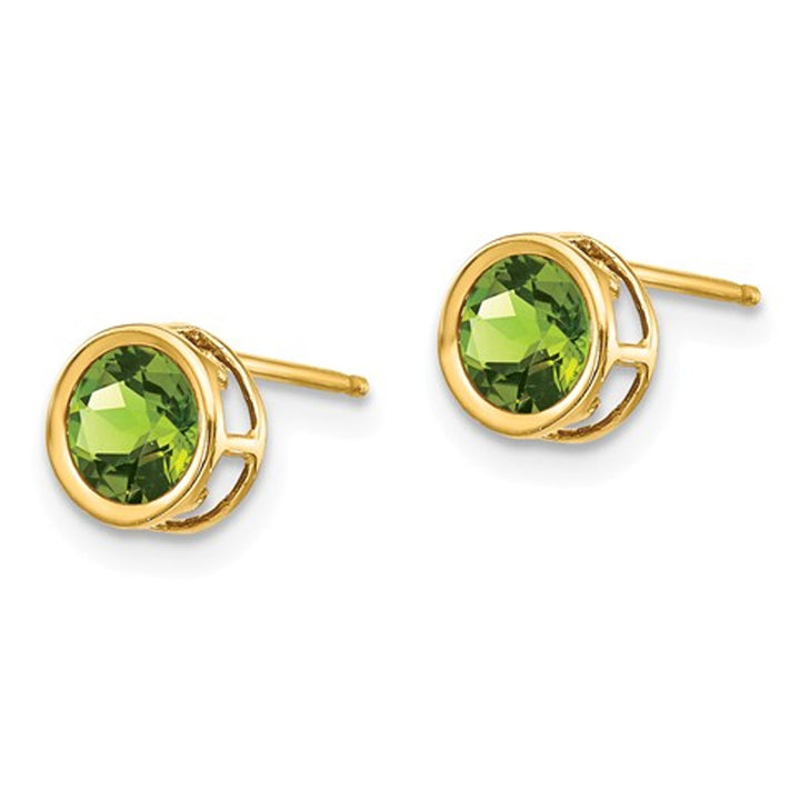 1.10 Carat (ctw) Peridot Solitaire Stud Earrings 5mm in 14K Yellow Gold Image 3