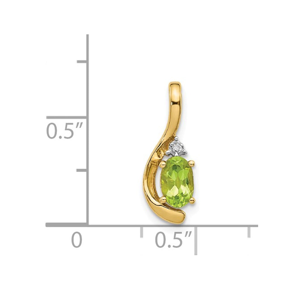 1/2 Carat (ctw) Natural Green Peridot Pendant Necklace in 14K Yellow Gold with Chain Image 2