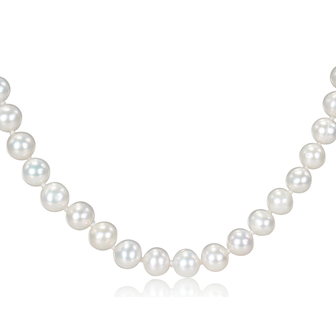 18 Inch Freshwater Cultured White Potato Pearl 7-7.5mm Necklace with Silver Clasp Image 1