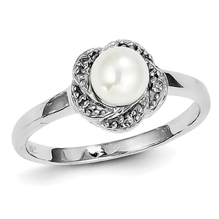 Freshwater Cultured Pearl Ring 6mm in Sterling Silver Image 4