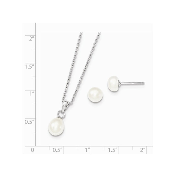 Freshwater Cultured Pearl Earrings and Pendant Necklace Set in Sterling Silver Image 2