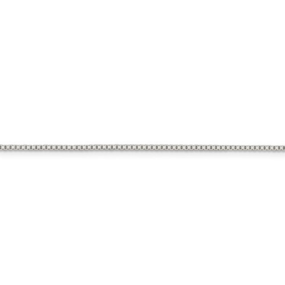 Box Chain Necklace in Sterling Silver 20 Inches (1.10mm) Image 3