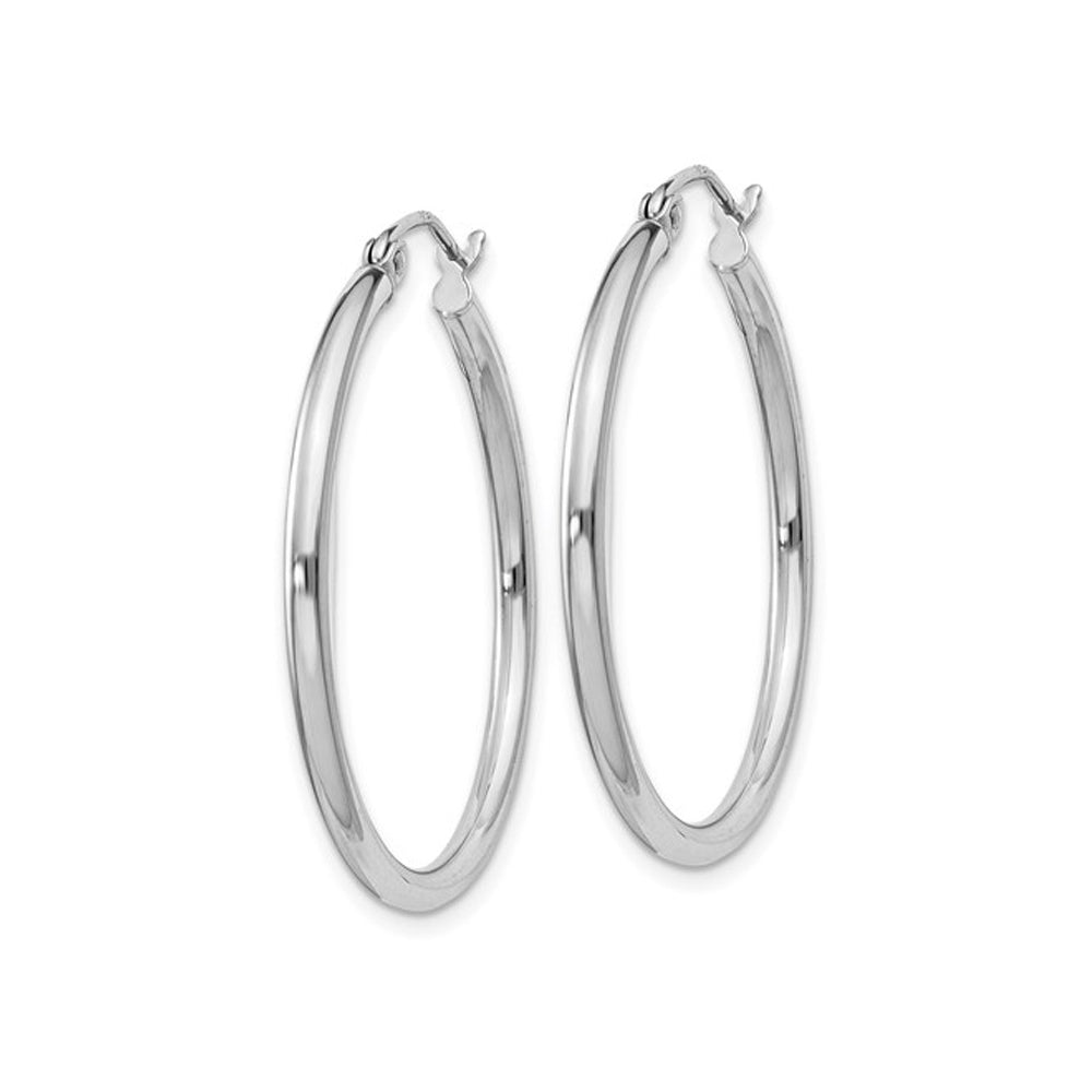 Medium Hoop Earrings in Sterling Silver 1 1/4 (2.0mm) Image 2