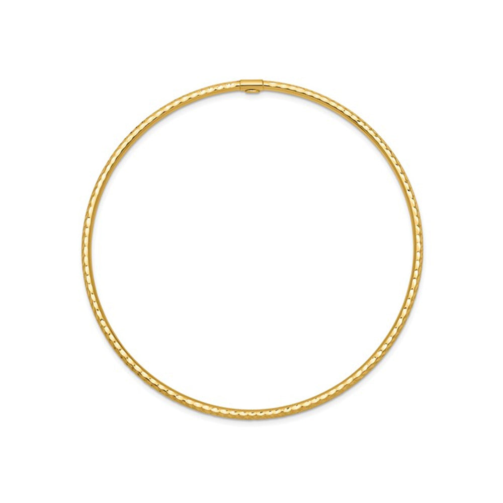 Diamond Cut 2mm Slip On Bangle in 14K Yellow Gold Image 4