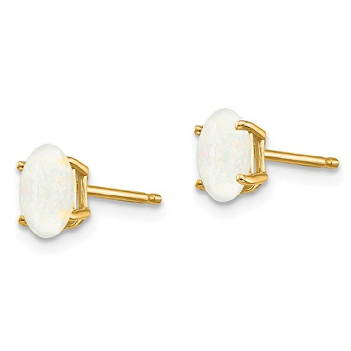 Natural Opal Solitaire Stud Earrings 3/5 carat (ctw) in 14K Yellow Gold Image 3