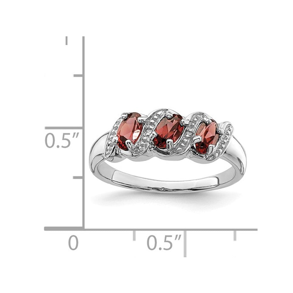 3/4 Carat (ctw) Three-Stone Garnet Ring in Sterling Silver Image 2