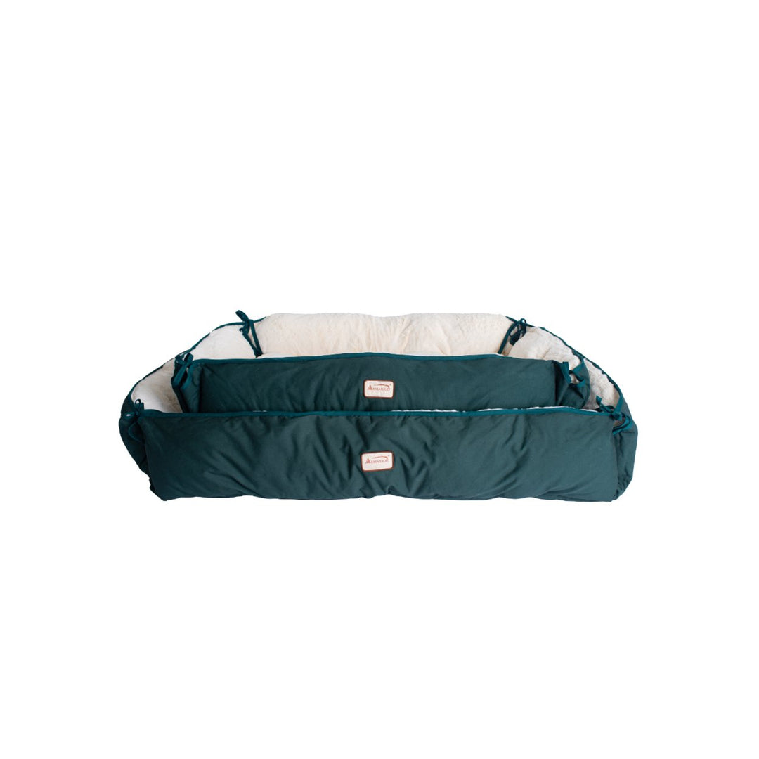 Armarkat Model D04 Large Laurel Green and Ivory Pet Bed and Mat Image 4