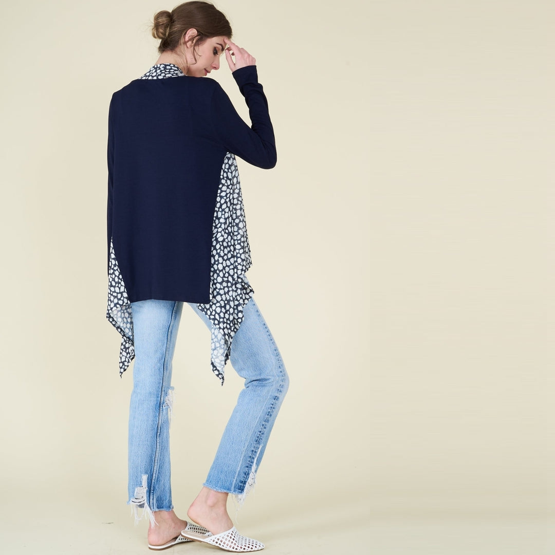 Mono Giraffe Print Knit Cardigan Image 3