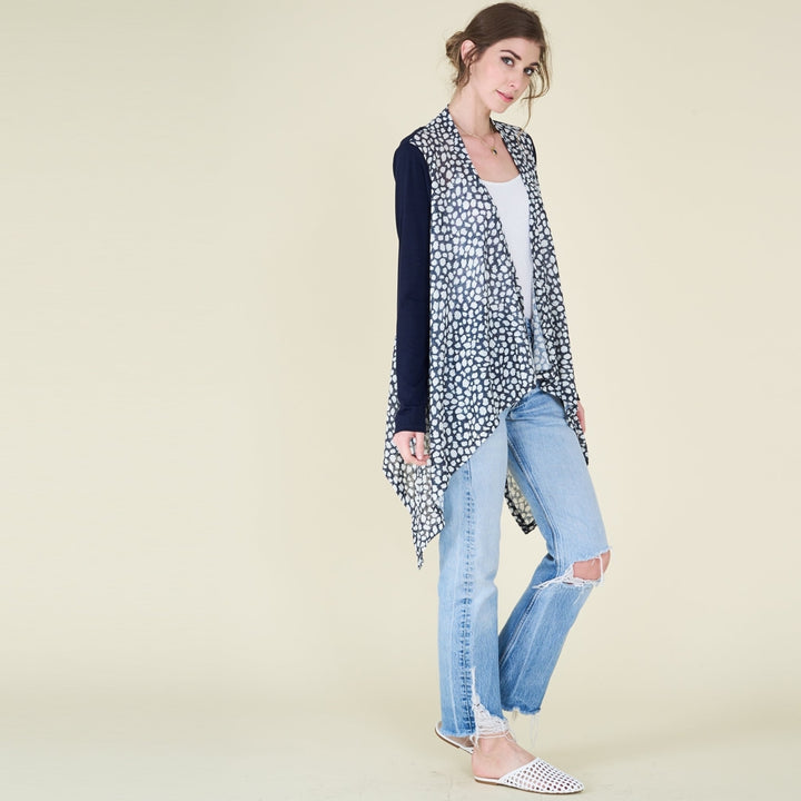 Mono Giraffe Print Knit Cardigan Image 4