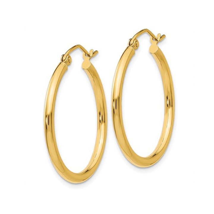 14K Yellow Gold Medium Classic Hoop Earrings 4/5 Inch (2.00mm) Image 4