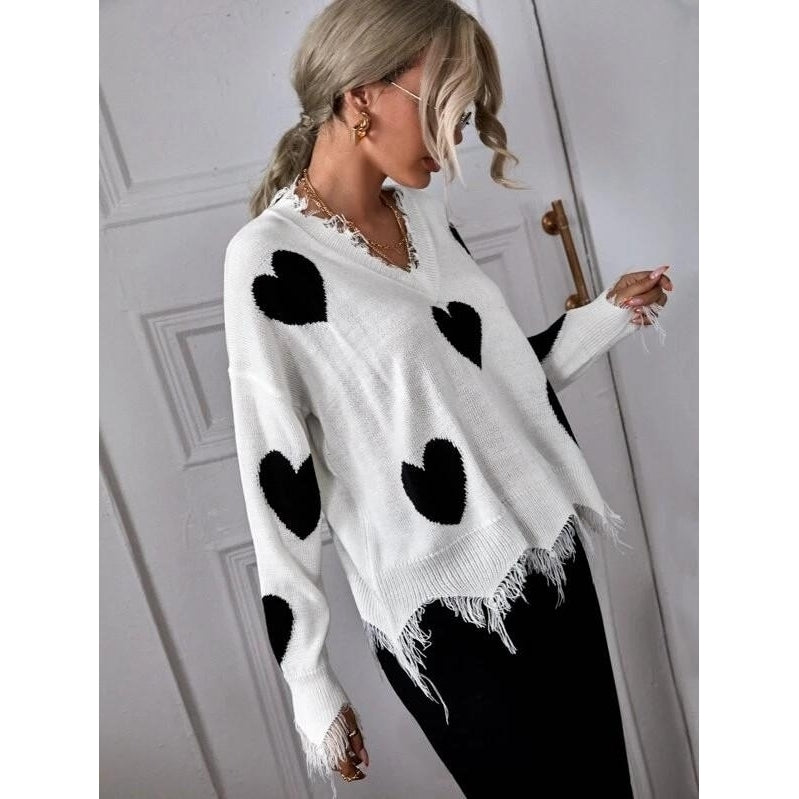 Drop Shoulder Heart Print Distressed Sweater Image 4