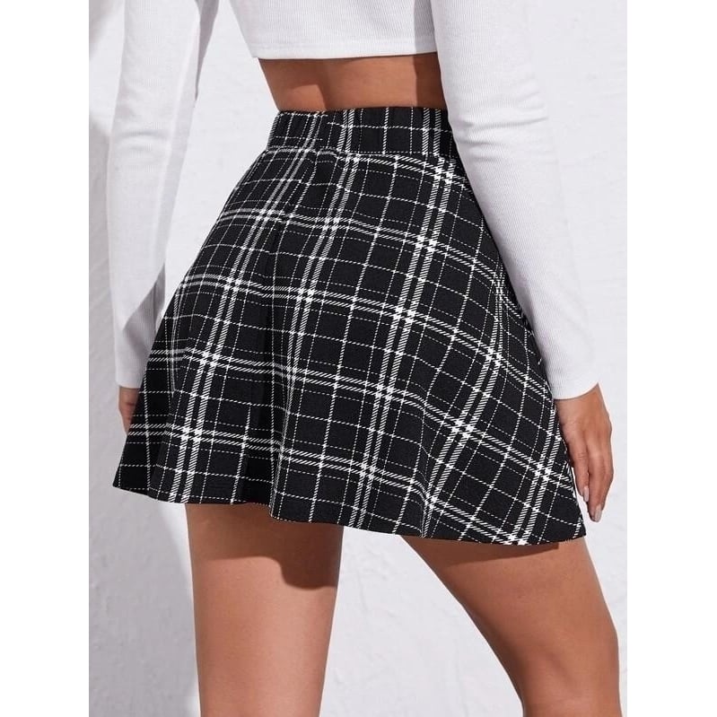 Elastic Waist Skater Plaid Skirt Image 2