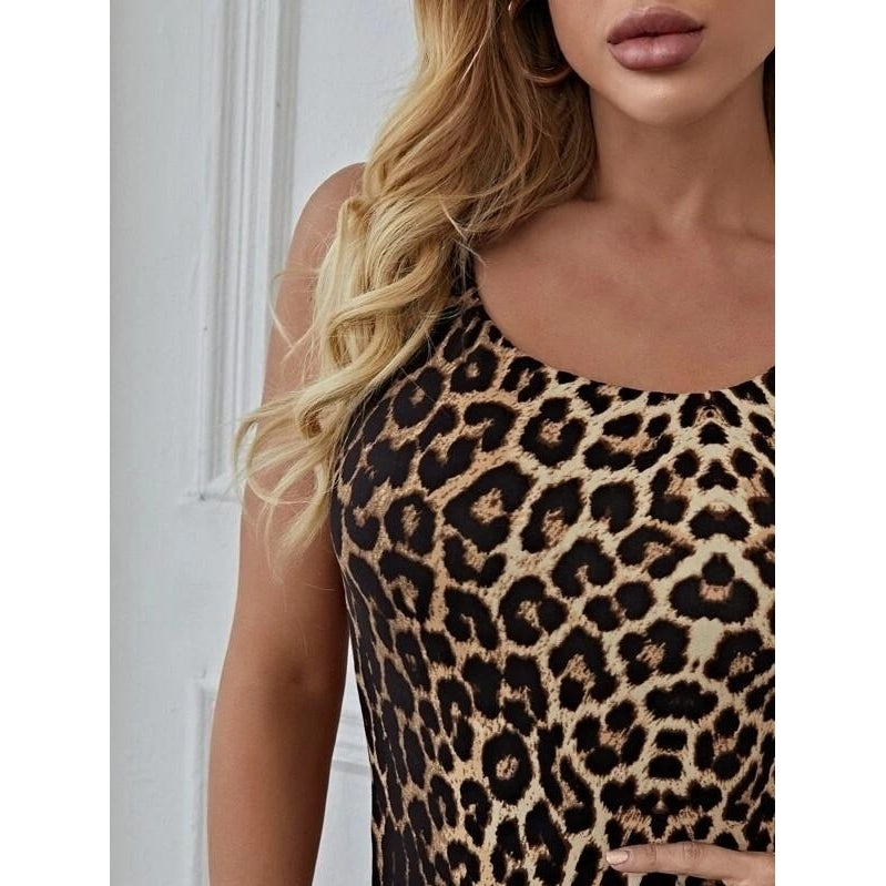 Leopard Print Criss Cross Back Bodysuit Image 4