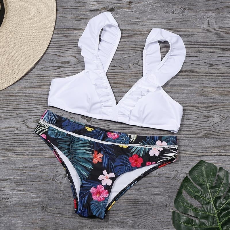 Printed Swimwear Ruffled Bikini Split Bikini Set Swimsuit Swimwear Image 9