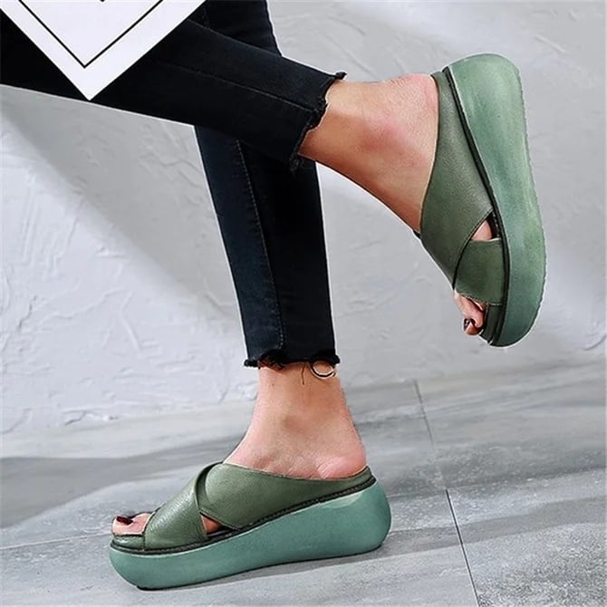 Platform Open Toe Comfy Casual Slide Sandals in 4 Color Choices Image 3