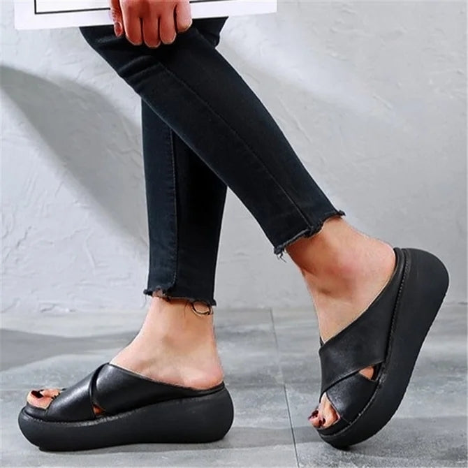 Platform Open Toe Comfy Casual Slide Sandals in 4 Color Choices Image 4