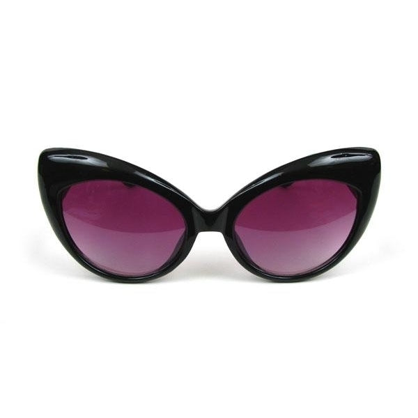 Cat Eye Oversized Black or Tortoise Vintage Style Women's CatEye Sunglasses Image 3