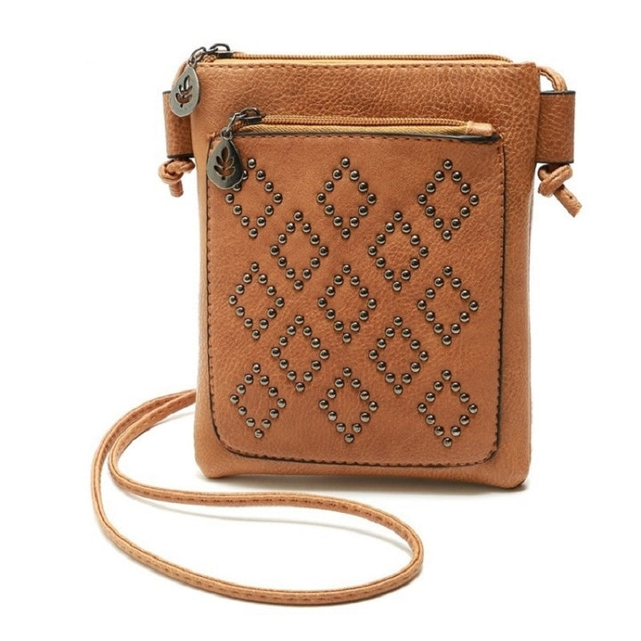 Simple Wicker Phone Bag Women Image 8