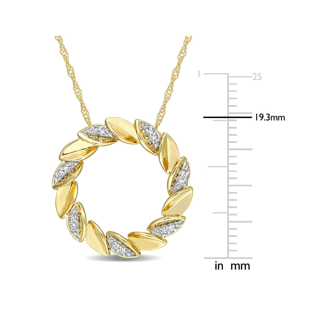 10k Yellow Gold Circle Pendant Necklace with Chain and Diamonds Image 2