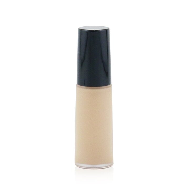 Luminous Silk Concealer - 5.5 - 12ml/0.4oz Image 2