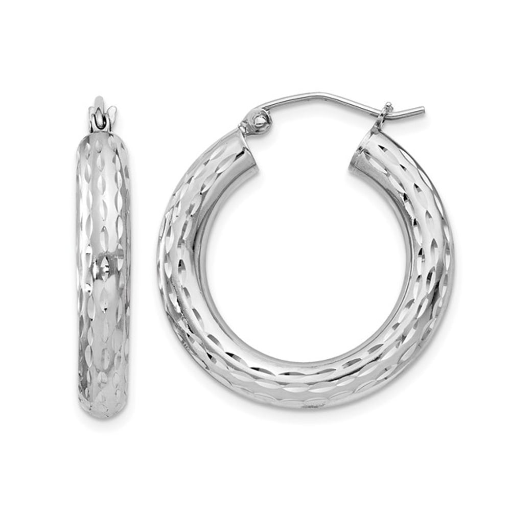 Medium Diamond-Cut Hoop Earrings in Sterling Silver 1 Inch (4.0mm) Image 1