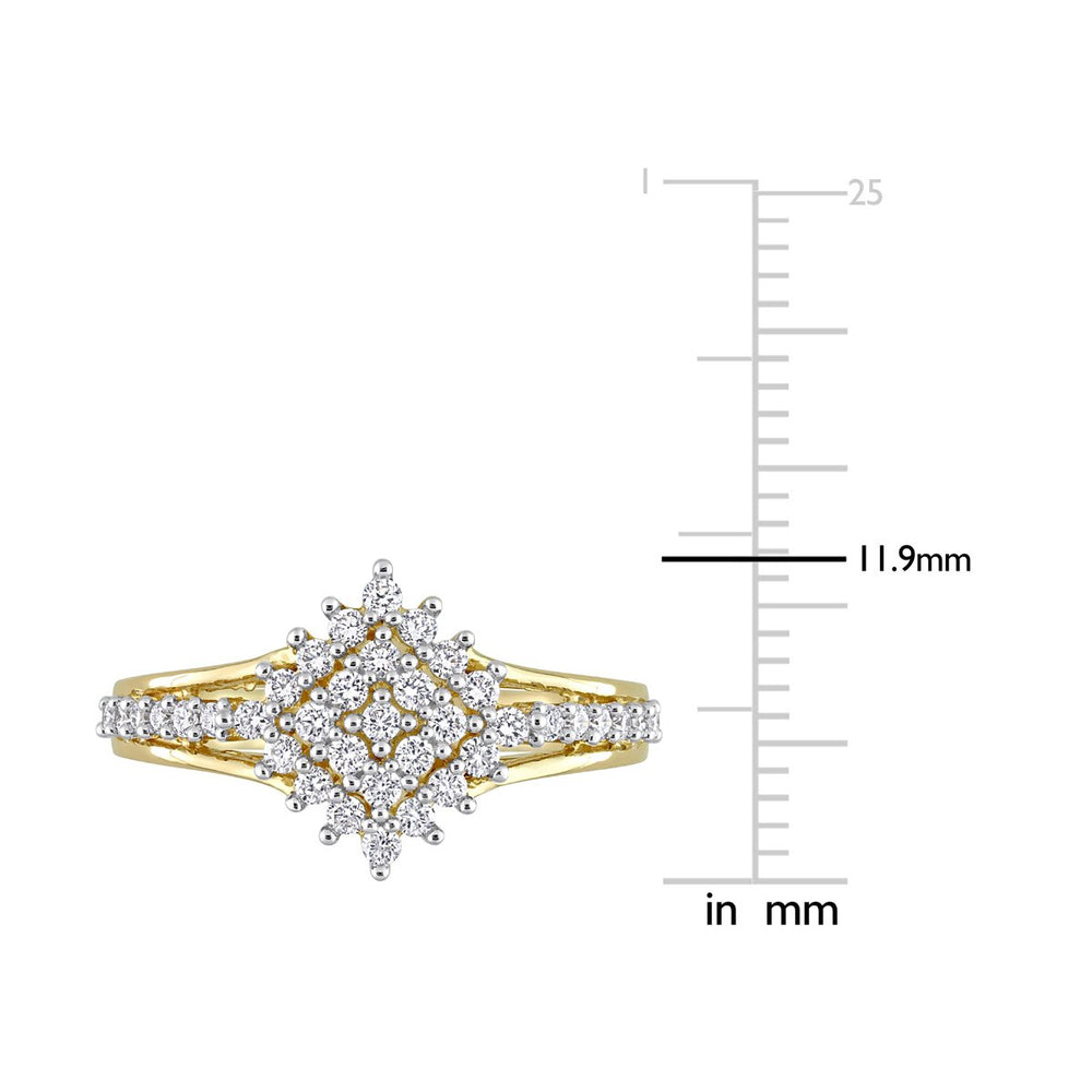 1/2 Carat (ctw H-I I1-I2) Diamond Cluster Engagement Ring in 14K Yellow Gold Image 2