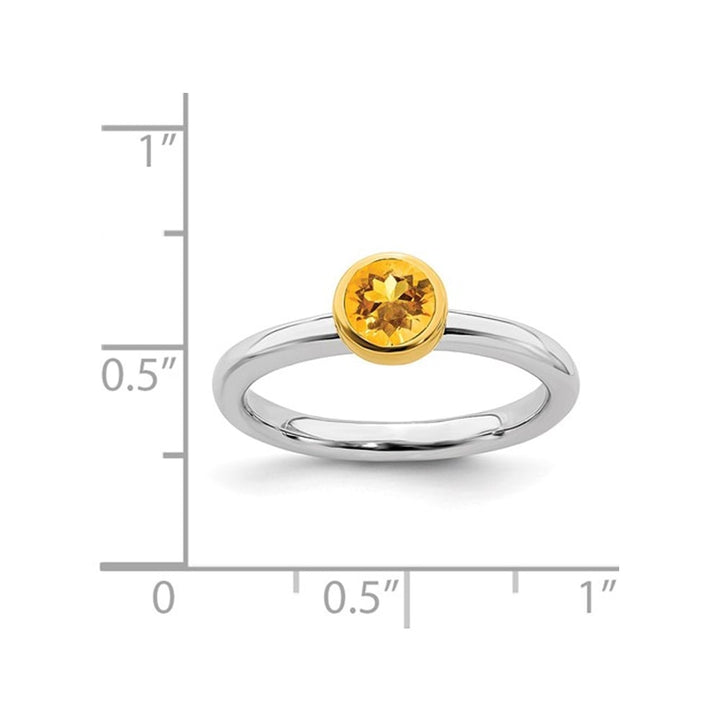 2/5 Carat (ctw) Citrine Ring in Sterling Silver with Gold Accent Image 4