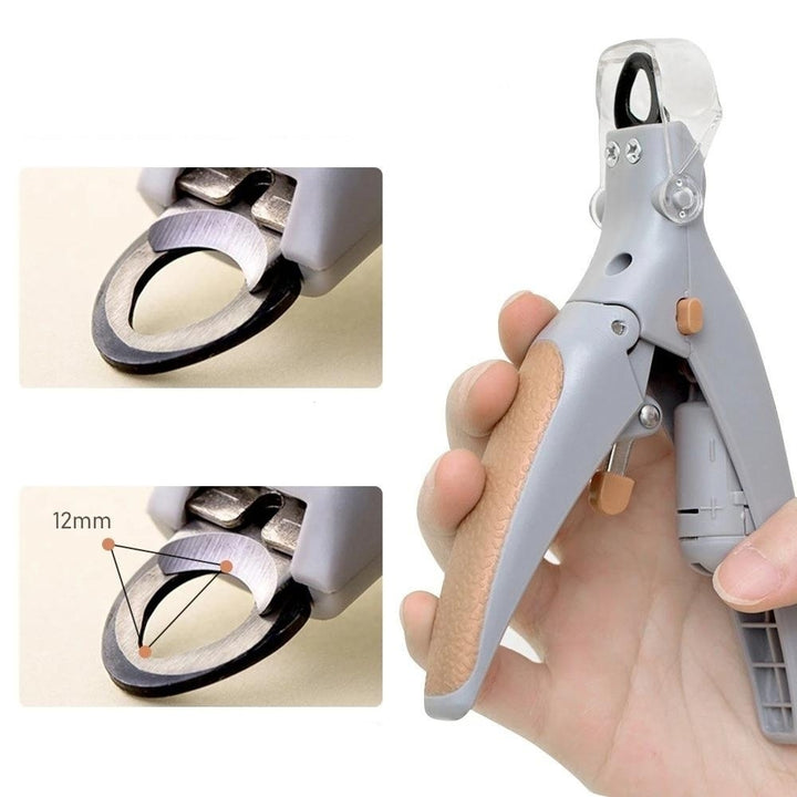 Illuminated Cat Pet Nail Clippers LED Light 5X Magnification Image 4
